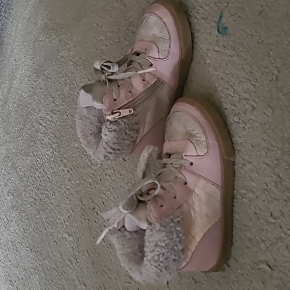 Shoes - Picture 2 of 2